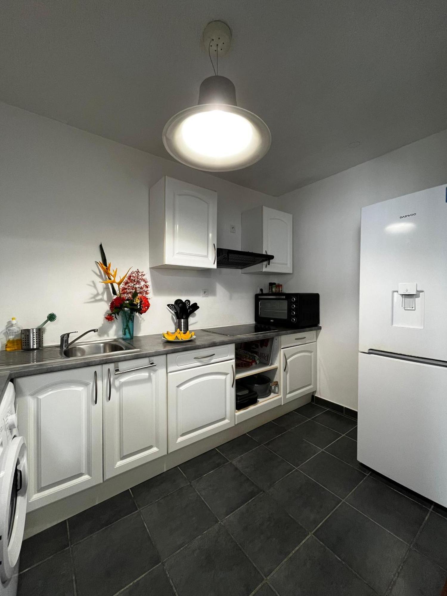 Jasmin - Appartement Face Plage Diamant Le Diamant Exterior photo